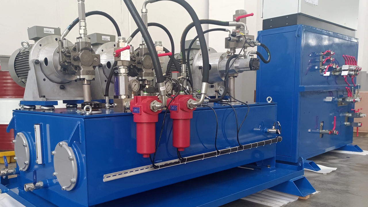 紙業復卷機液壓系統